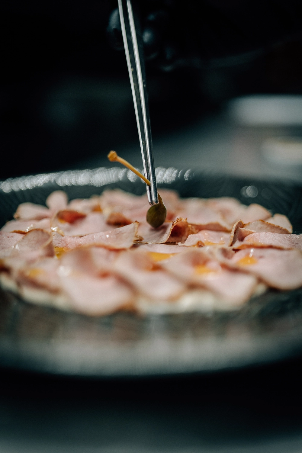 Sinn Kitchen – Restaurant – ein Teller Bruschetta, ein klassisches italienisches Antipasti